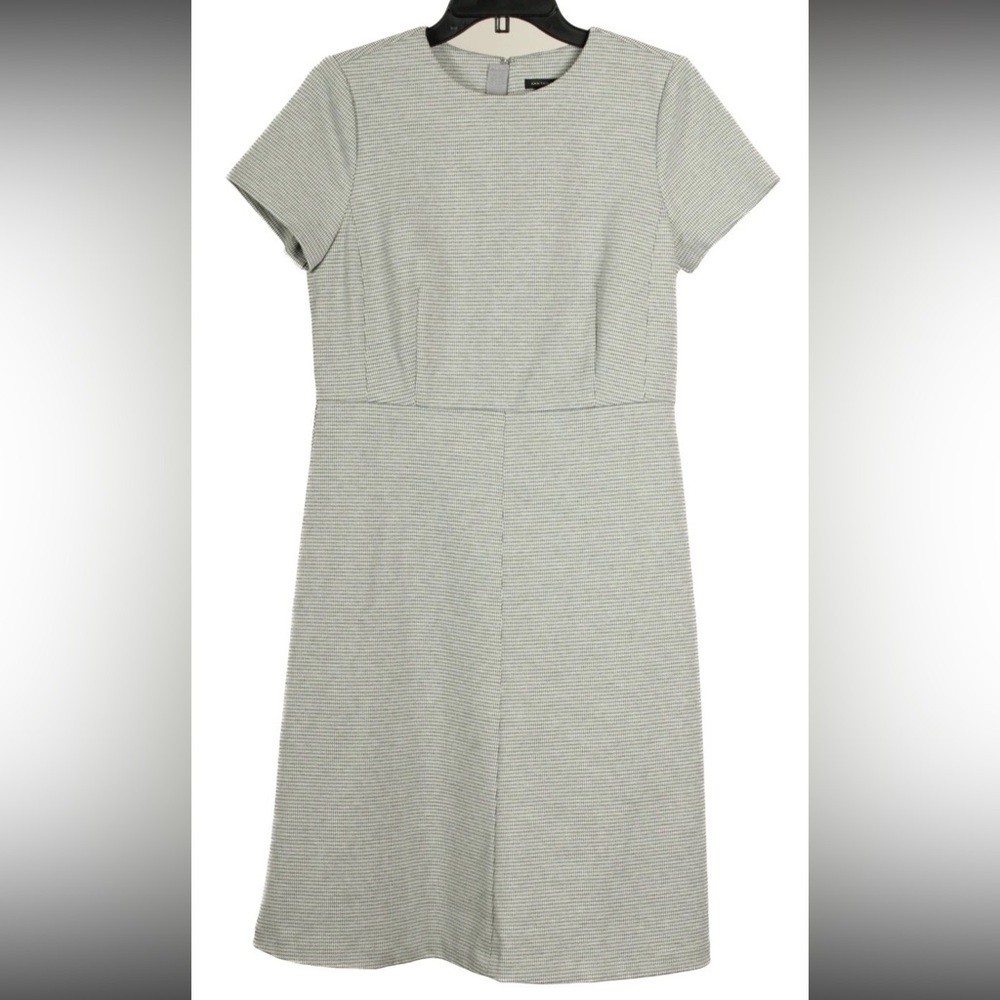 Ann Taylor Dress Women’s 6 Gray White Striped A Line Knit Short Sleeve